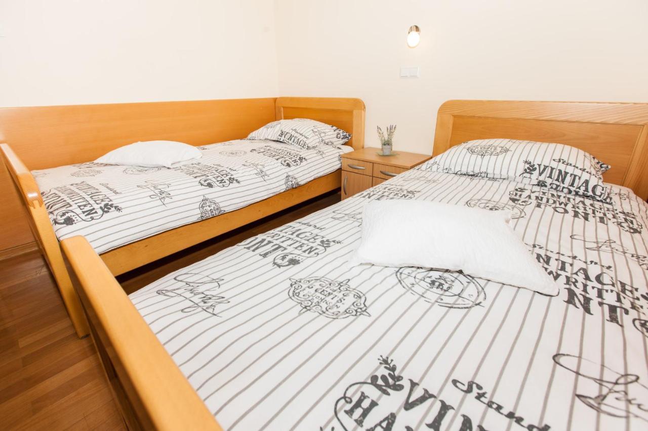 B&B Pansion Vago Malinska Ngoại thất bức ảnh