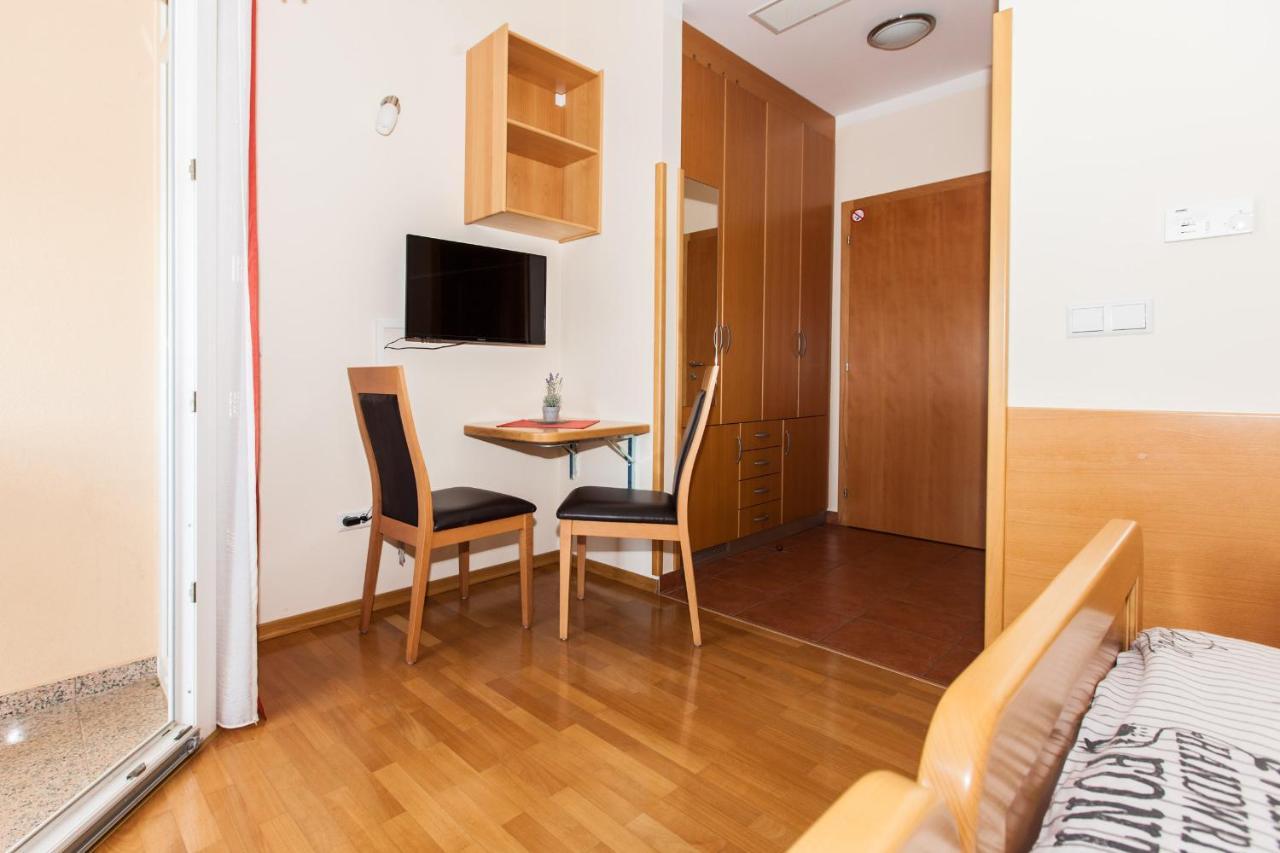 B&B Pansion Vago Malinska Ngoại thất bức ảnh