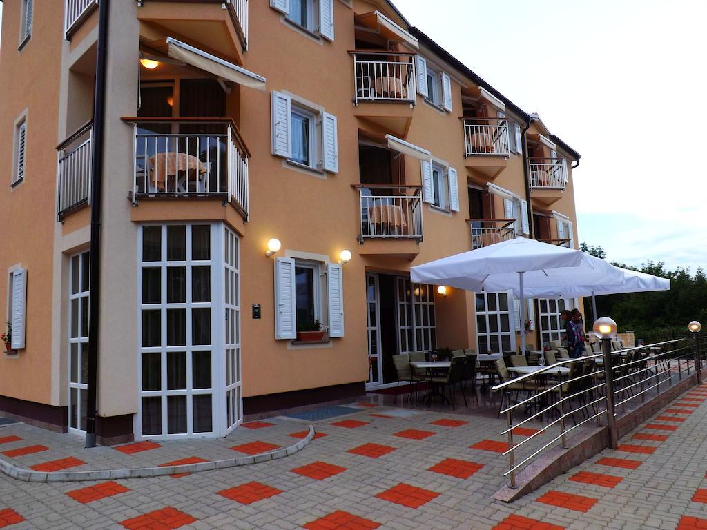 B&B Pansion Vago Malinska Ngoại thất bức ảnh